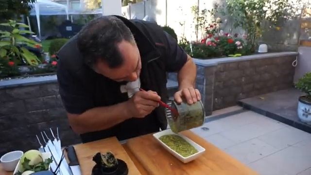 2 рецепта шашлыка из рыбы-форель на мангале. Рецепт от Жоржа смотреть онлайн