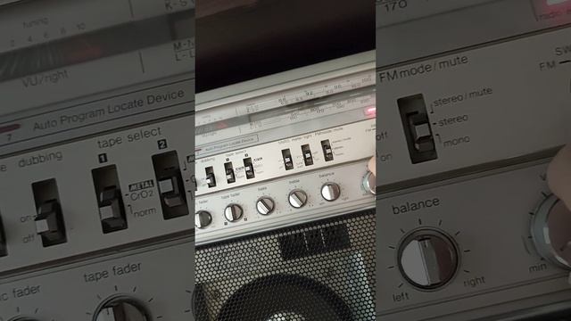 SHARP GF-777 Мой любимый ШЕДЕВР! Магнитола-Магнитофон. Сери?