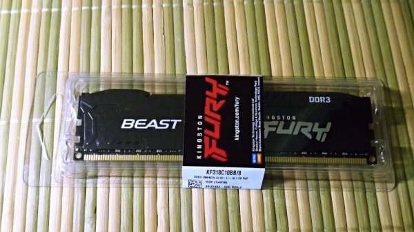 Видео обзор: Оперативная память Kingston DDR3 8Gb 1866MHz