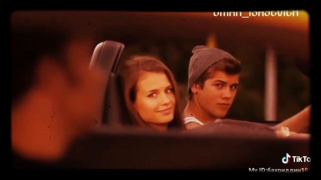 Пацан показывает полиция наказывает смотреть онлайн