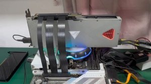 Райзер PCIE 5.0 x16 x16 на шлейфе гибкий черный