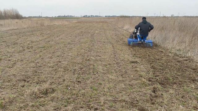 Как легко профрезеровать мотоблоком 15 соток? смотреть онлайн