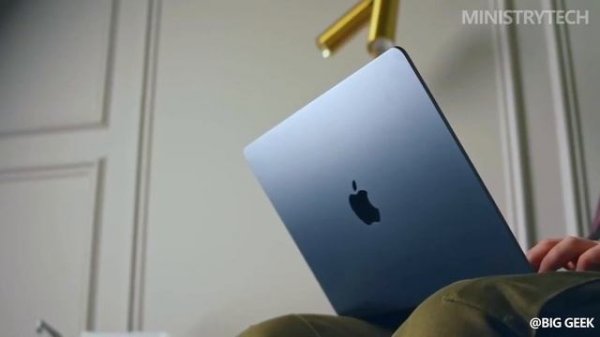 ASUS Vivobook 16 vs MacBook Air M4 \ Бюджетный ноутбук с Windows или Прем?