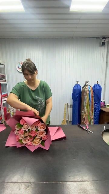 Упаковка букета.A Bouquet Of Sweets. Arranging A Bouquet.#flowers #çiçek #florist #çiçekler #bouque