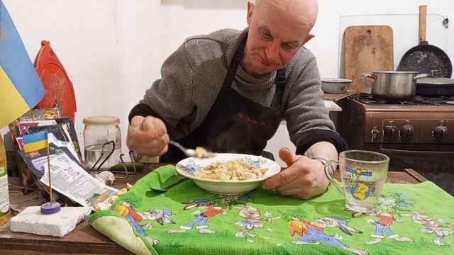 МУКБАНГ .? . Вареники з м'ясом . 7 . 3. 25 .