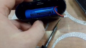 разбор кейса от Bluetooth наушников