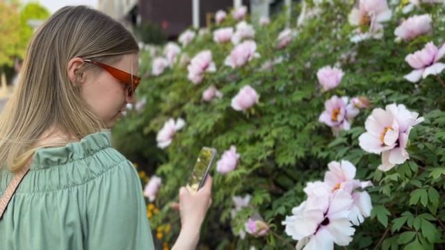 Зустріч книжкового клубу Валентина Білика, день Мами,