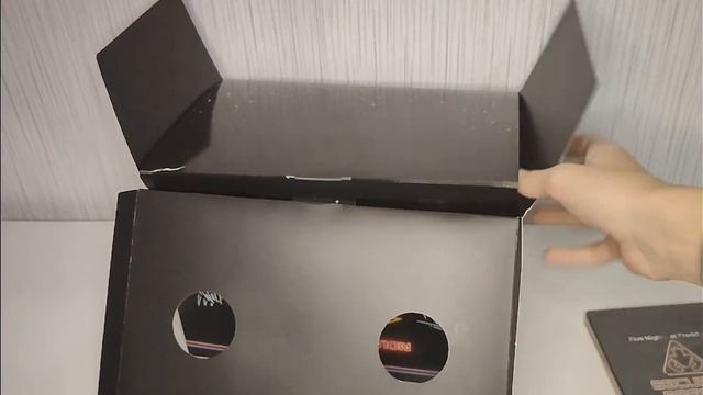ОБЗОР НА PS4 COLLECTOR BOX по FIVE NIGHT'S AT FREDDY'S пять ночей с фредди смотреть онлайн