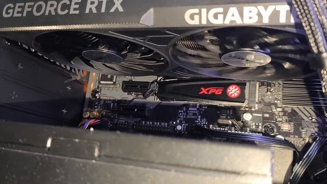 Gigabyte RTX4060Ti Windforce OC 8G треск вентиляторов