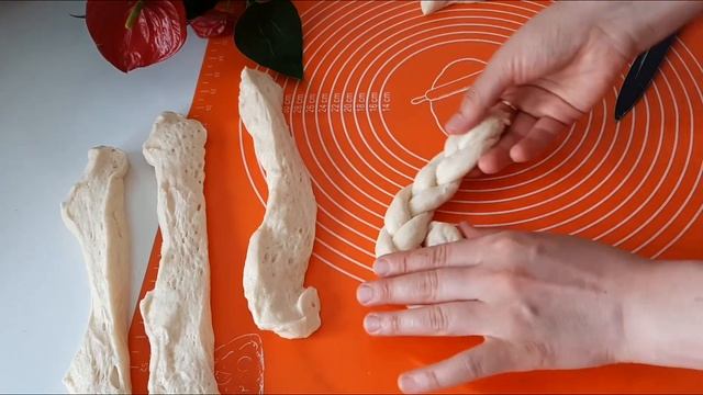 Аз як хамир 4 намуд булочкаи мулоими бомазза