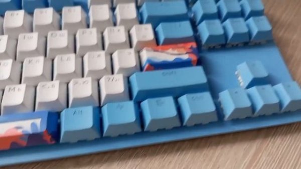 Обзор на клавиатуру Red Square Keyrox TKL Hanami. Гайд как нажимать