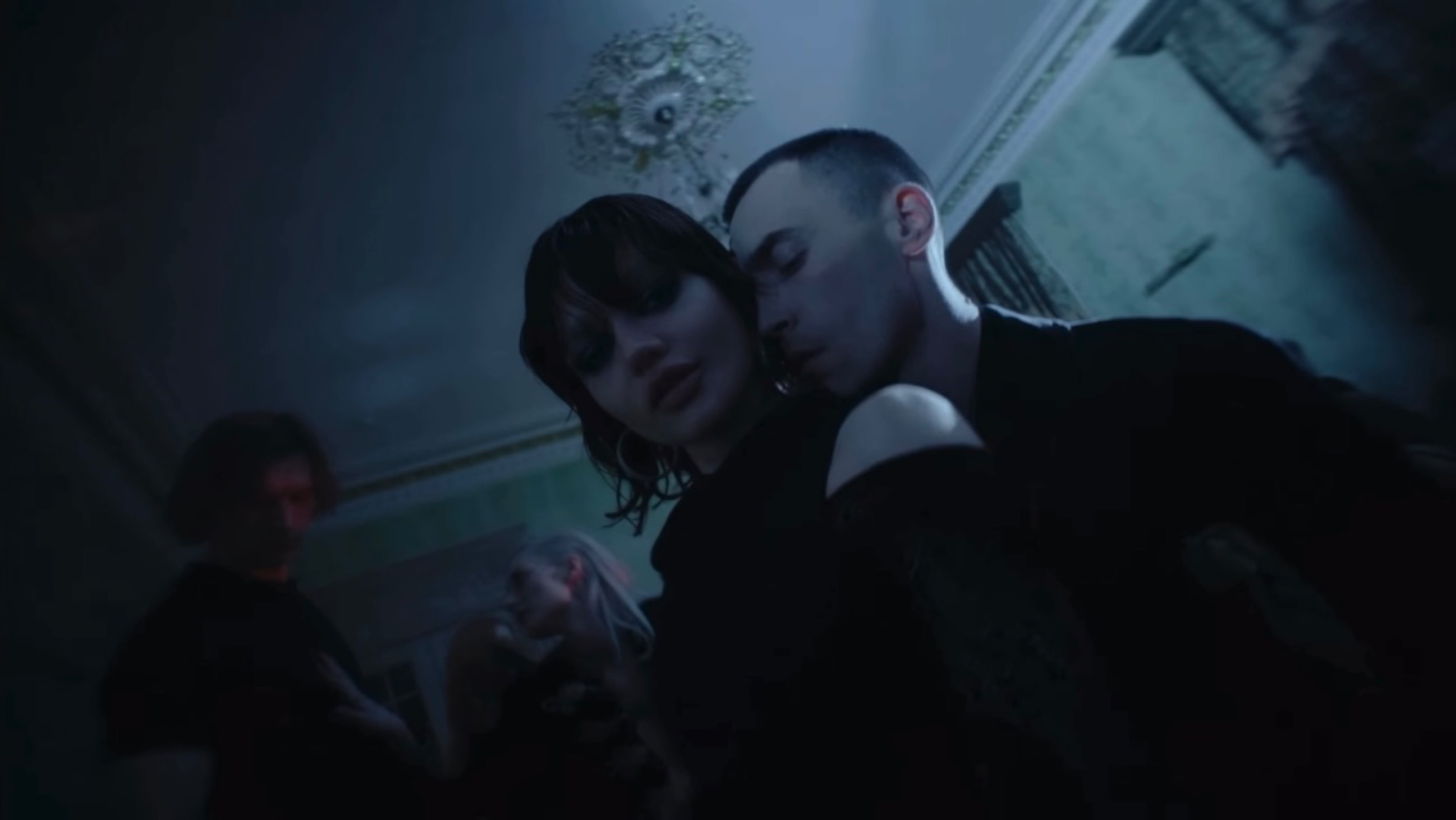 Клип. Диана Арбенина. Сколько тебе лет смотреть онлайн