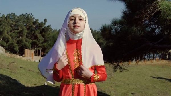 Aisha Hanum - 99 имён Аллагьа (2022)