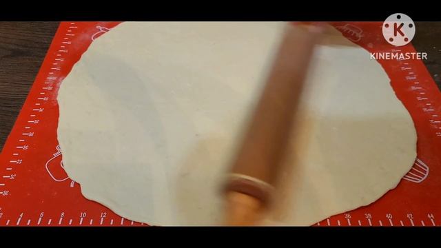 Беру кефир.Как вкусно . Пирожки теперь не делаю. Готовл