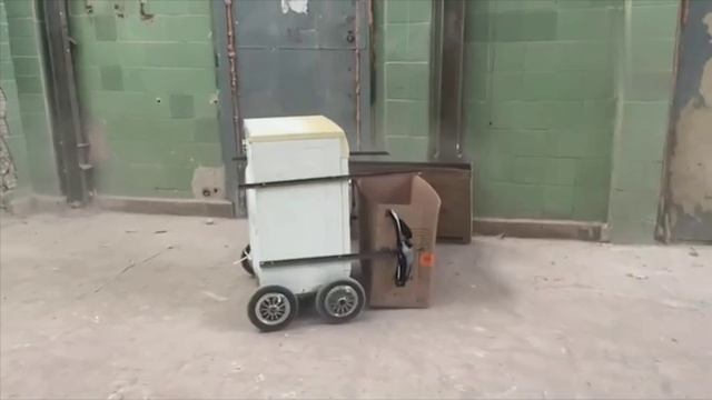 «На основе украденных украинских стиралок» — в России начали производство боевых роботов-убийц смотреть онлайн