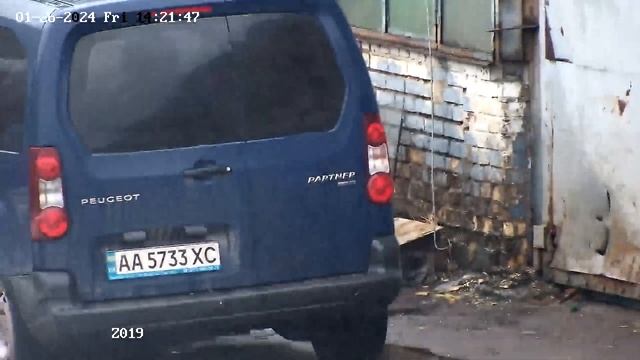PTZ відеокамера Hikvision DS-2DE5425IW-AE(T5) 4МП (4.8-120мм) приклад зап?
