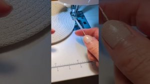 Как правильно держать 2 шнура в технике зигзаг #byzilya #diy #handmade #withlove #творчество