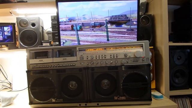 Sharp GF 777 и дизель с диорамы.