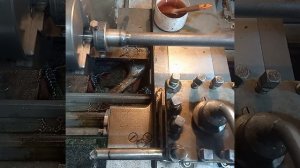 нарезка резьбы М14 плашкой на токарном станке