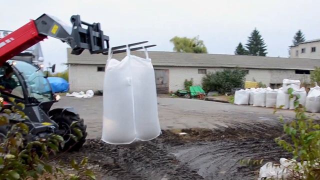 Демонстрація: телескопічний навантажувач MF TH.7035 смотреть онлайн