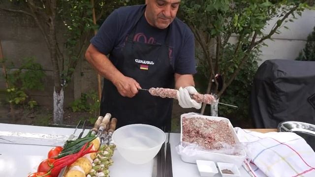Кебаб из баранины на мангале. Рецепт от Жоржа. смотреть онлайн