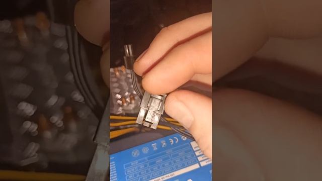 6 pin в 8 pin видеокарта смотреть онлайн