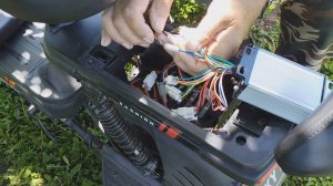 Если колесо вращается не в ту сторону.