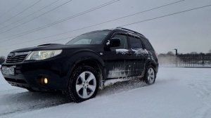 Subaru Forester хвост TV + кнопка AWD