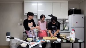 АРКАША ГОТОВИТ ВСЛЕПУЮ / СУЛТАН, РУСЛАН