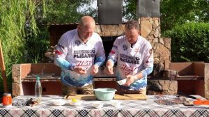 «И РЫБА И МЯСО» сом по рецепту двух гостей фестиваля телеканала.