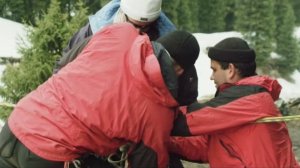 Сериал "Спасатель"  2 серия