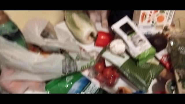 РАСПАКОВКА ПРОДУКТОВ ИЗ АТБ /КОТ ШУРИК В ДЕЛЕ / КОТ БЕЛ?