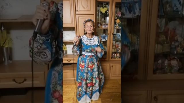 РЯБИНА. Автор Михаил Устинов. смотреть онлайн