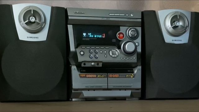 Качество ЗВУКА без лишних ЗАТРАТ - SAMSUNG смотреть онлайн