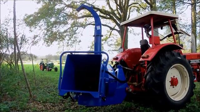 Измельчитель дерева Dh70x-vom