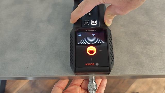 Детектор Bosch GMS 120-27 Professional смотреть онлайн