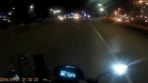 Просто еду по вечернему городу на VMC Riva s 50/125