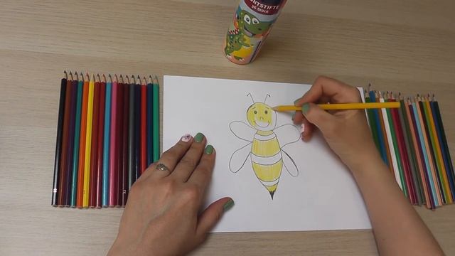 BEE - Пчела смотреть онлайн