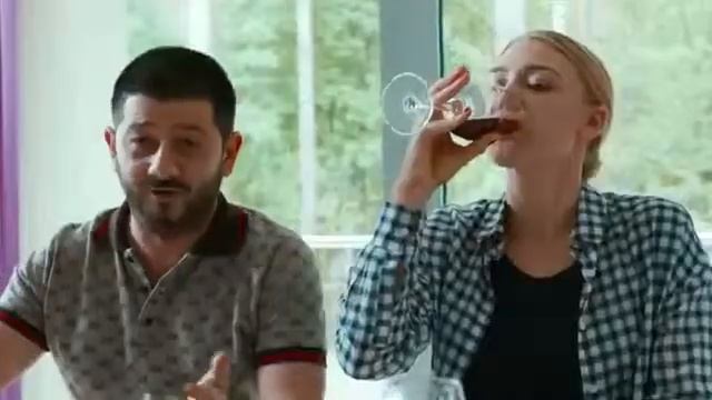 «8 новых свиданий» поздравляют всех с Новым 2015 Годом смотреть онлайн