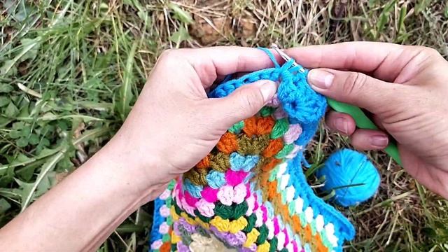 НА УЛИЦЕ +30☀️ НО Я ПРОДОЛЖАЮ ВЯЗАТЬ 🤓 смотреть онлайн