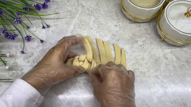 ПЛЕТЕНЫЕ БУЛОЧКИ НА МОЛОКЕ С ШОКОЛАДОМ.😍Пышные и нев? смотреть онлайн