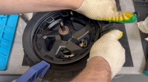 Ninebot Max G3 как заменить покрышку на переднем колесе. Шиномонтаж.