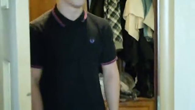 Как правильно взять телефон в руки