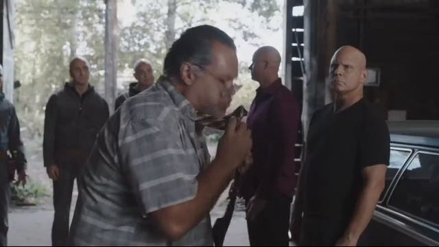 Холистическое детективное агентство Дирка Джентли. Смешные моменты. Episode 6 смотреть онлайн
