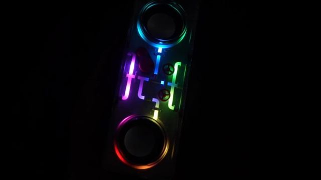 Bluetooth-динамики LED TWS Bass. смотреть онлайн