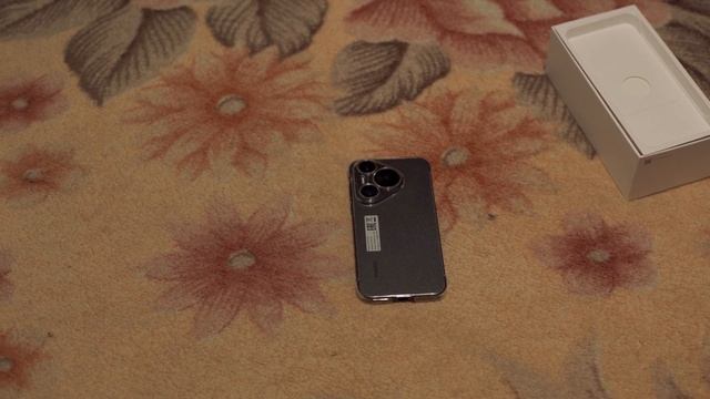 HUAWEI Pura 70 Pro - Распаковка