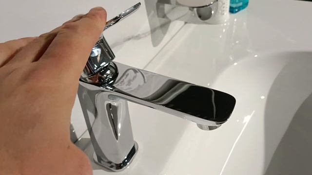 Grohe 1017570000 Cubeo Змішувач одноважільний для раковини M-роз