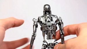 Фигурка Терминатор T-800 Endoskeleton / Terminator 1 collection от Neca обзор (RUS Review)