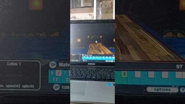 Gutterball 2 - Matvey Tendzo 24 vs Marina Daworls - Lotus Lanes