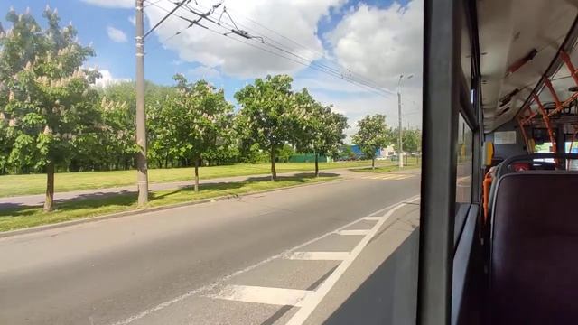 Минск.Поездка в автобусе МАЗ-203.076,гос.АК 0825-7,марш.Евроо